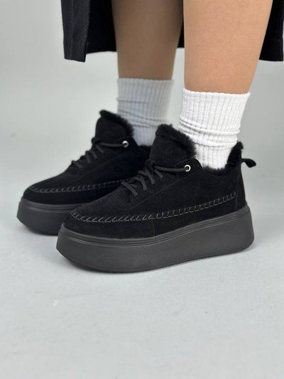 Zamszowe sneakersy damskie czarne na czarnej podeszwie 36 (23,5 cm)