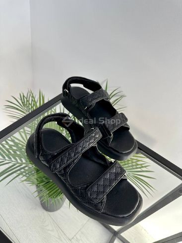 Foto Damskie czarne skórzane sandały pikowane z rzepem 8528/37 13