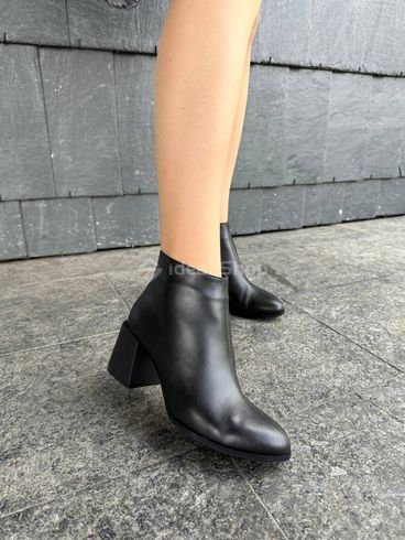 Фото Ботильоны женские кожаные черные на каблуках демисезонные 2706-1д/39 1