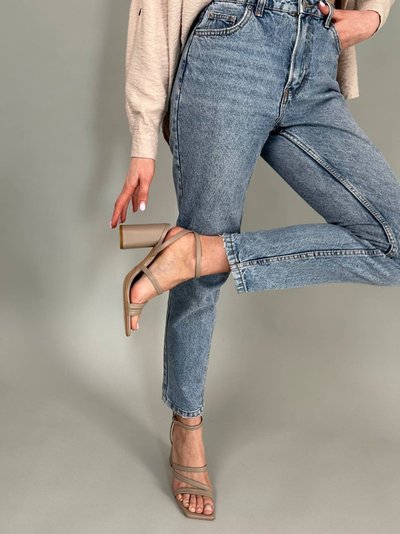 Туфлі жіночі шкіряні бежевого кольору на підборах 37 (24.5 cm)
