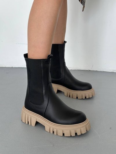 Foto Skórzane czarne buty damskie Chelsea na jasnej podeszwie, wielosezonowe 5500-1д/35 1