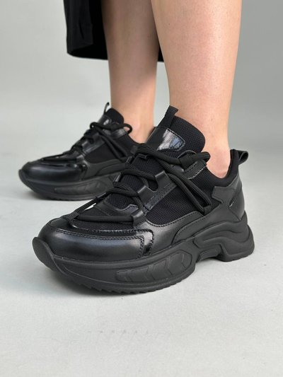 Кросівки жіночі шкіряні чорні зі вставками сітки 37 (24 см)