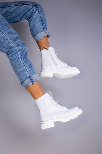 Фото Ботинки женские кожаные белого цвета на шнурках и с замком 5551-3д/36 9