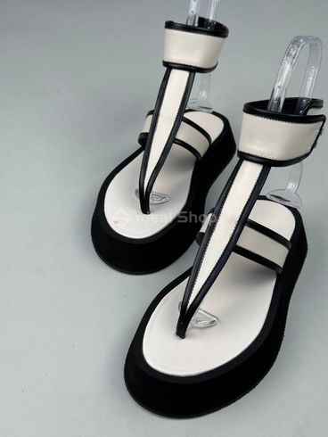 Foto Skórzane sandały damskie mleczne z czarnymi wstawkami 9800-1/36 10