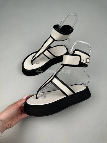 Foto Skórzane sandały damskie mleczne z czarnymi wstawkami 9800-1/36 12