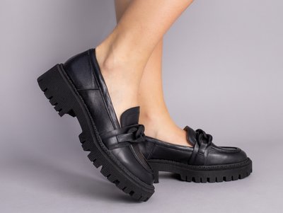 Туфлі жіночі шкіряні чорного кольору