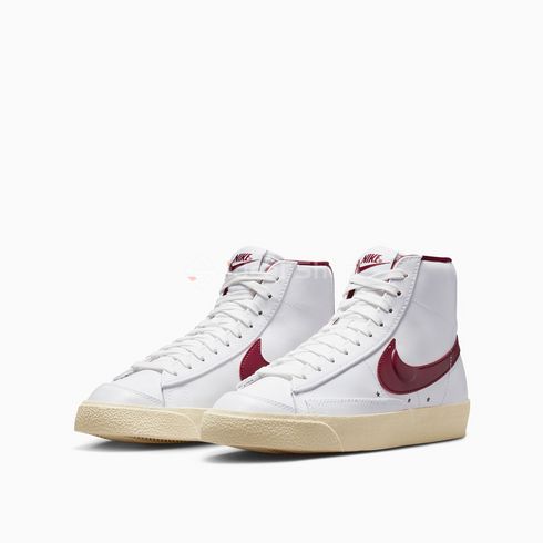 Buty sportowe damskie NIKE W BLAZER MID 77 SE DV7003-100 - 39