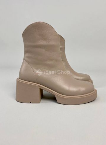 Фото Ботинки женские кожаные бежевого цвета на каблуке зимние 8905-5з/36 11