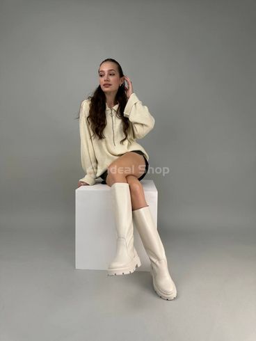 Фото Сапоги женские кожаные молочного цвета демисезонные 8702д/37 7