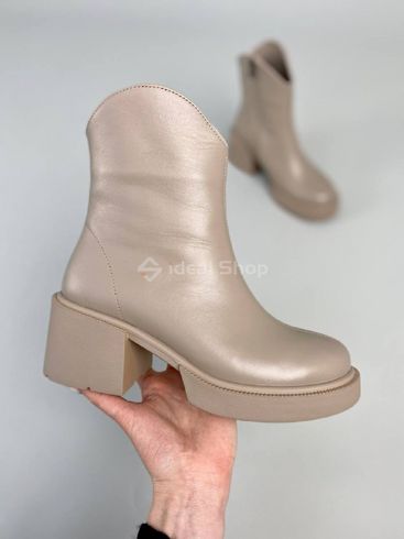 Фото Ботинки женские кожаные бежевого цвета на каблуке зимние 8905-5з/36 13