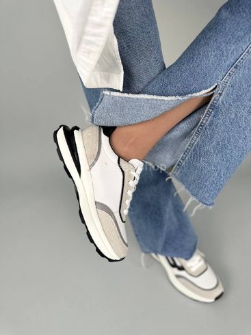 Кросівки жіночі шкіряні білі з кольоровими вставками 40 (25 см)