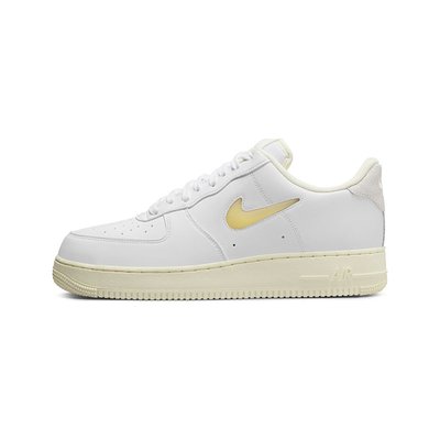 Мужские кроссовки NIKE AIR FORCE 1 07 LX DC8894-100 - 40.5