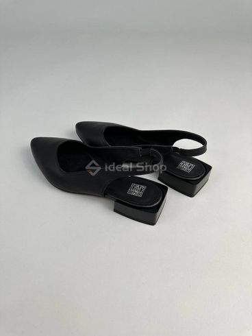 Foto Damskie skórzane sandały w kolorze czarnym 5601-1/36 13