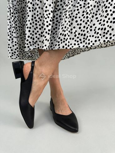 Foto Damskie skórzane sandały w kolorze czarnym 5601-1/36 4