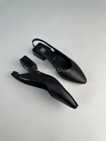 Foto Damskie skórzane sandały w kolorze czarnym 5601-1/36 12