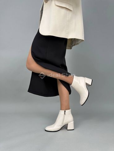 Фото Ботильоны женские кожаные кремовые на каблуках демисезонные 2706д/37 5