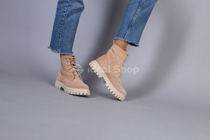 Фото Ботинки женские замшевые пудровые, на шнурках, на байке 6700-4д/36 4