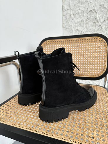 Фото Черевики жіночі замшеві чорного кольору з лаковим носком демісезонні 5514-3д/36 12