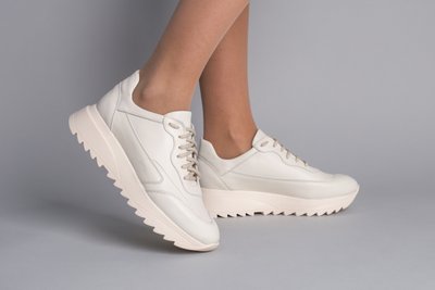 Skórzane sneakersy damskie w kolorze mlecznym 37 (24 cm)