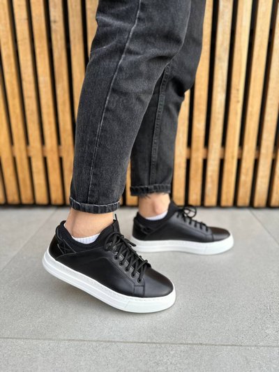 Sneakersy męskie skórzane czarne na białej podeszwie 42 (27.5-28 cm)