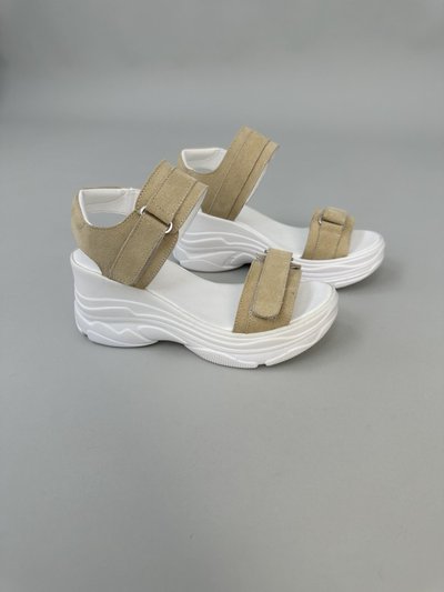 Foto Zamszowe sandały damskie w kolorze piaskowym 8529-2/36 1