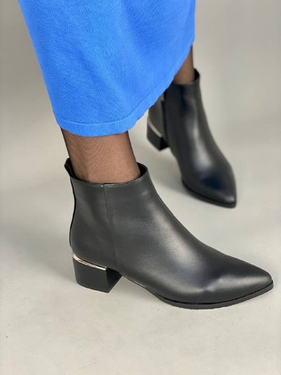Фото Ботинки женские кожаные черного цвета на каблуке демисезонные 9936д/37 1