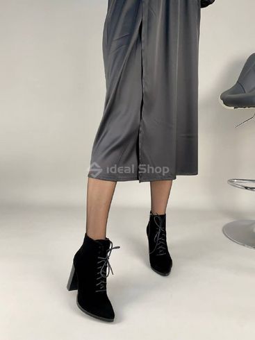 Фото Ботильоны женские замшевые черного цвета на каблуке со шнуровкой демисезонные 9938-1д/37 2