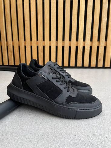 Męskie skórzane czarne sneakersy z zamszowymi wstawkami 40 (26.5-27 cm)