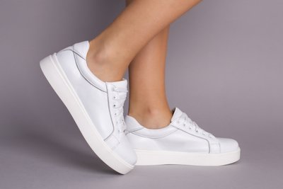 Białe skórzane sneakersy damskie 34 39 (25.5 cm)