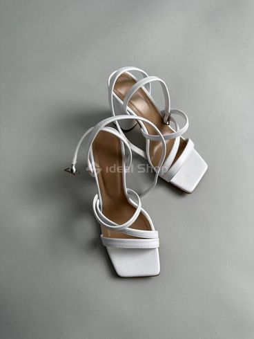 Damskie skórzane sandały białe na obcasie 35 (23,5 cm)