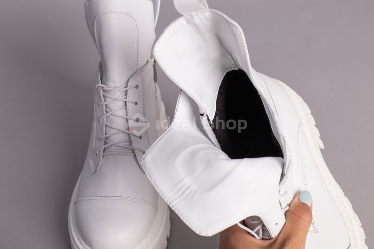 Фото Ботинки женские кожаные белого цвета на байке 5583-4д/35 11