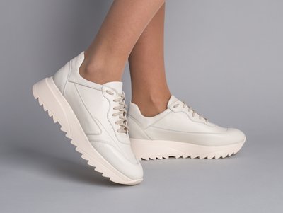 Skórzane sneakersy damskie w kolorze mlecznym 36 (23,5 cm)