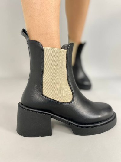 Foto Skórzane czarne buty damskie Chelsea na czarnej podeszwie, zimowe 8904-3з/37 1