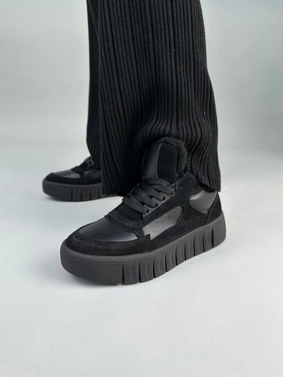 Zamszowe czarne zimowe sneakersy damskie ze skórzanymi wstawkami 38 (24.5 cm)