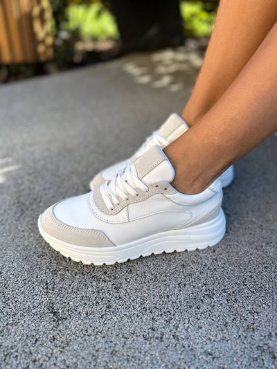 Кросівки жіночі шкіряні білі з сірими вставками 38 (24.5 см)