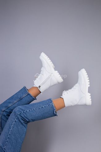 Foto Białe skórzane buty damskie ze sznurowadłami i zamkiem, na koturnie 6701ц/41 8