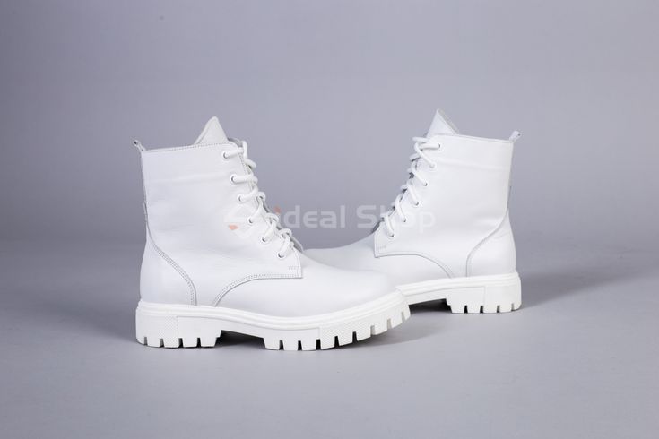 Foto Białe skórzane buty damskie ze sznurowadłami i zamkiem, na koturnie 6701ц/41 10