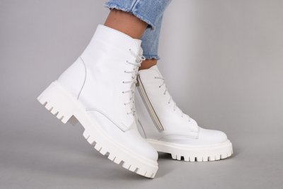 Foto Damskie białe skórzane buty zimowe z niską cholewką 5584з/35 1