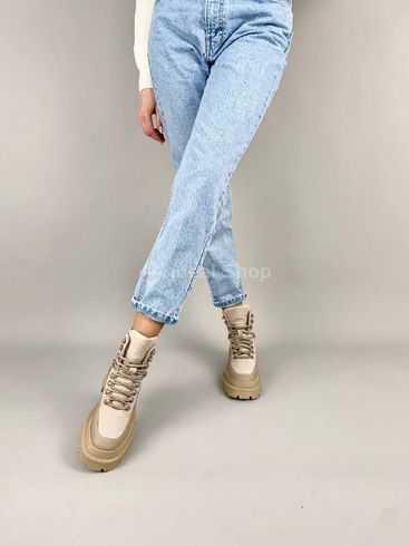 Фото Ботинки женские из нубука цвета латте с вставками кожи демисезонные 6610д/36 6