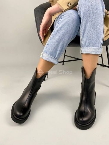 Foto Skórzane czarne buty zimowe damskie z czarną podeszwą 8905-4з/36 4