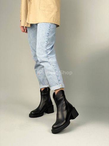 Foto Skórzane czarne buty zimowe damskie z czarną podeszwą 8905-4з/36 3