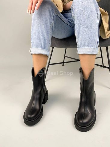 Foto Skórzane czarne buty zimowe damskie z czarną podeszwą 8905-4з/36 8
