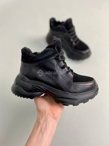 Skórzane sneakersy zimowe damskie czarne z zamszową wstawką 36 (23 cm)