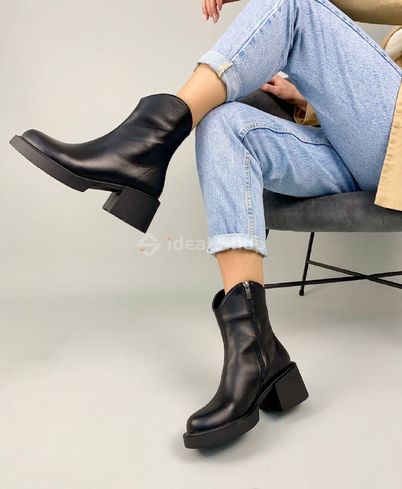 Foto Skórzane czarne buty zimowe damskie z czarną podeszwą 8905-4з/36 6