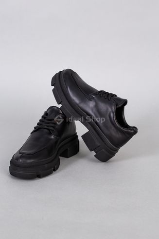 Лофери жіночі шкіряні чорного кольору на шнурках 36 (23,5 см)