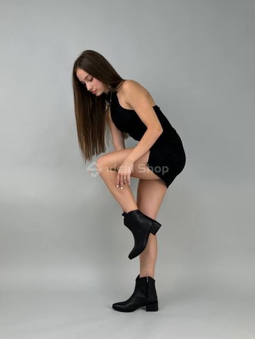 Фото Ботинки ковбойки женские кожа рептилия черного цвета на каблуке демисезонные с замком 5520-3д/36 4