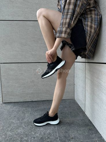 Кросівки жіночі замшеві чорні із вставками шкіри та сітки