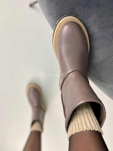 Damskie czekoladowe skórzane buty ugg na koturnie 40 (25.5-26 cm)