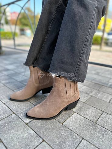 Фото Ботинки ковбойки женские замшевые цвета капучино на каблуке демисезонные 3602-1д/36 2
