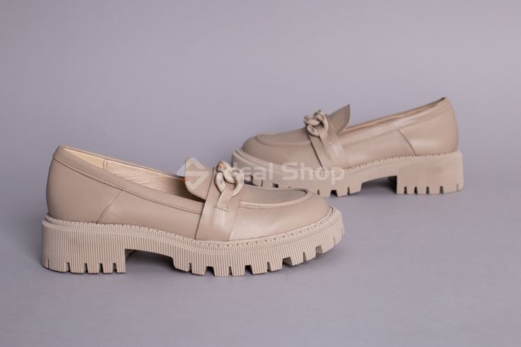 Туфлі жіночі шкіряні бежевого кольору 40 (26 см)